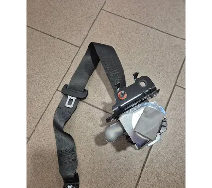 KIA Ceed Rear seatbelt 89810J7000
