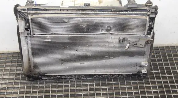 Lexus IS III XE30 Radiator set 2230006840 4221352233