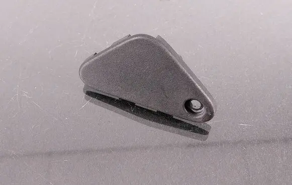 Volvo V60 Radiator mount bracket 30723366