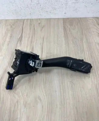 Volkswagen Golf Plus Wiper control stalk 1K0953519J