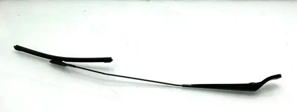 Citroen Berlingo Windshield/front glass wiper blade 9682975280