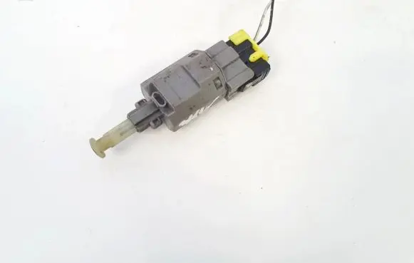 Brake pedal sensor switch
