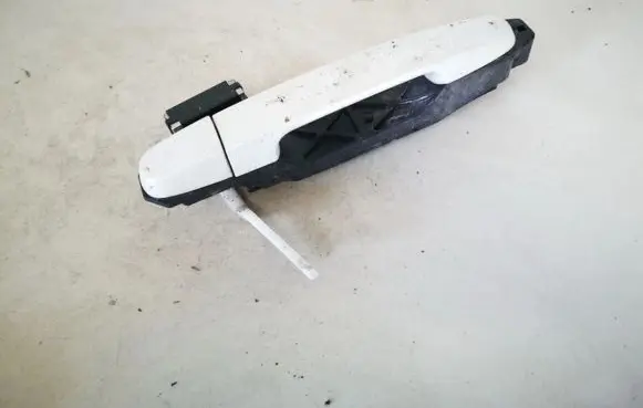Toyota Urban Cruiser (XP110) Front door exterior handle