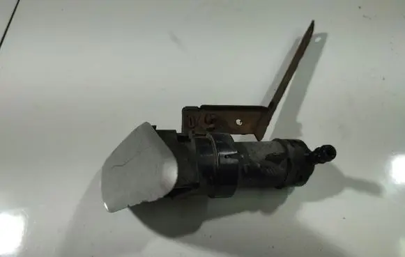 Honda FR-V Headlight washer spray nozzle 22540
