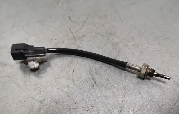 Mitsubishi Outlander Exhaust gas temperature sensor D01U270680 1865A244