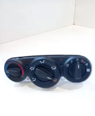 Ford Focus Climate control unit 98AB18C419