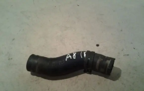 Audi A8 S8 D3 4E Engine coolant pipe/hose