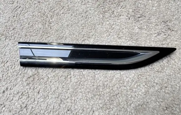 Volkswagen Arteon Shooting Brake Other badges/marks 3G8853688J
