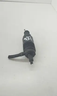 Audi A4 S4 B5 8D Windscreen/windshield washer pump 4A0955631