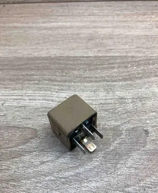 BMW 7 E32 Other relay 1388745 602039