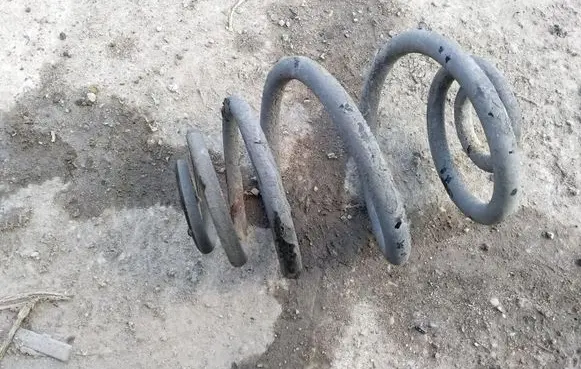 Opel Corsa C Rear coil spring