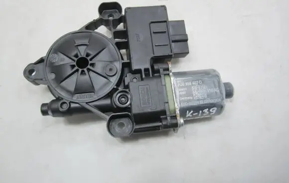 Volkswagen T-Cross Rear door window regulator motor 5Q0959407D S0011 23000061624