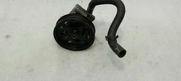 Jaguar XJ X350 Power steering pump 7617955105