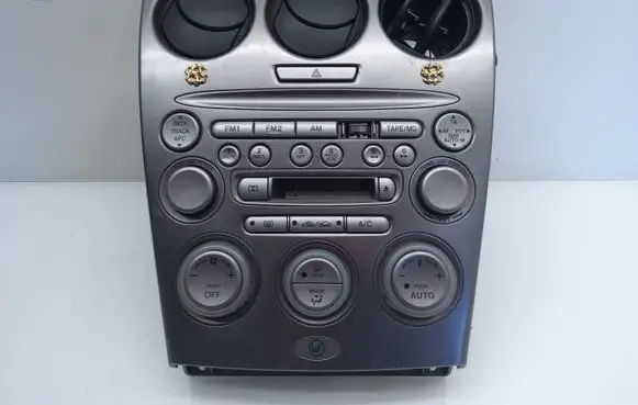 Mazda 6 Climate control unit GJ6E66AS0