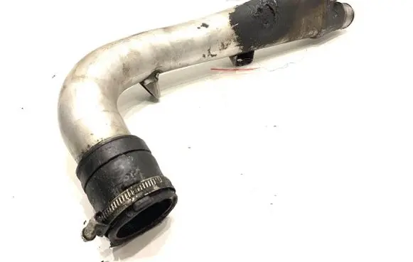 Audi Q7 4L Air intake hose/pipe 7L6145945C