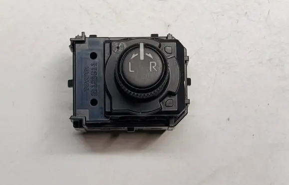 Toyota Yaris XP210 Wing mirror switch 183911S3 183911