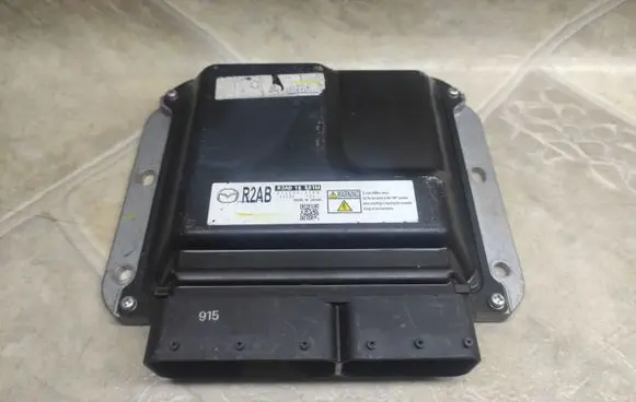 Mazda 6 Engine control unit/module 2758009159 R2AB18881M