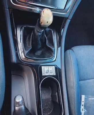 Ford Mondeo MK IV Center console decorative trim 