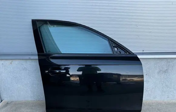 Audi A4 S4 B8 8K Front door 