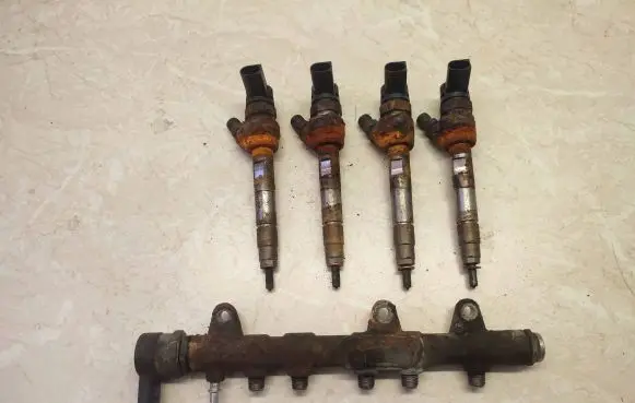BMW 2 F45 Fuel injection system set 8514146
