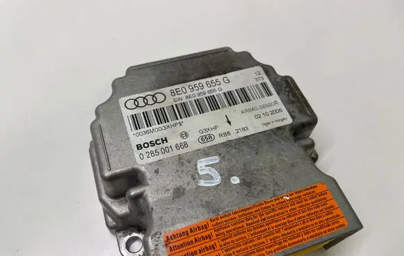 Audi A4 S4 B7 8E 8H Airbag control unit/module 8E0959655G 0285001668
