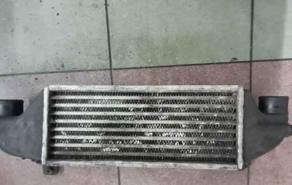Ford Focus Intercooler radiator XS4Q9L440BD