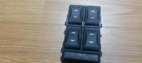 Ford Mondeo Mk III Electric window control switch 3s7t14a132ba
