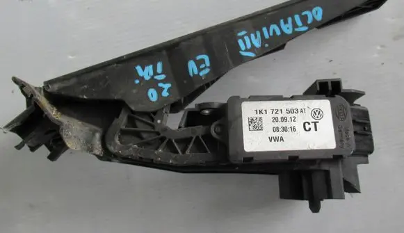 Skoda Octavia Mk2 (1Z) Accelerator throttle pedal 1K0721503AT