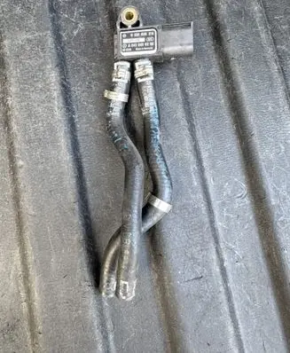 Mercedes-Benz S W222 Exhaust gas pressure sensor A6429050200 0281006214