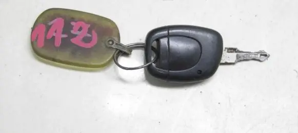 Renault Trafic II (X83) Ignition key/card 