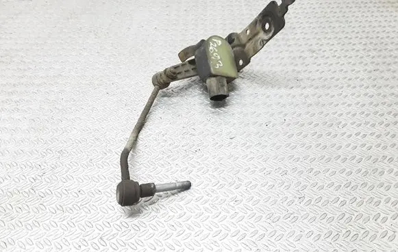 Headlight/headlamp level sensor