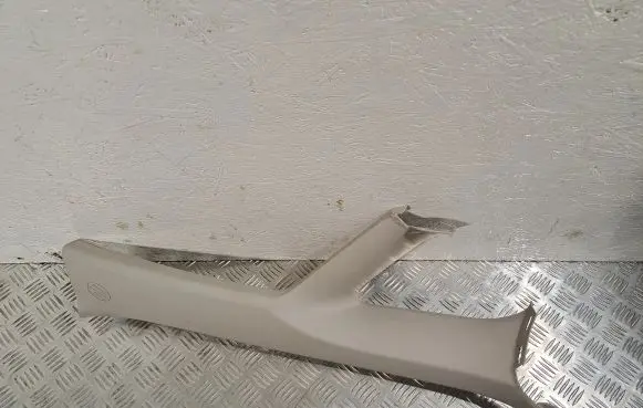 Toyota Auris 150 (A) pillar trim 6221002020B0 6221002050B