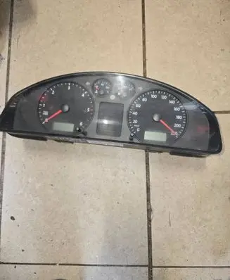 Volkswagen Transporter - Caravelle T5 Speedometer (instrument cluster) 7H0920861E 7H0920860M 13110825071