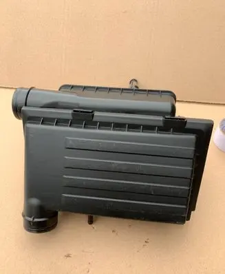 Air filter box