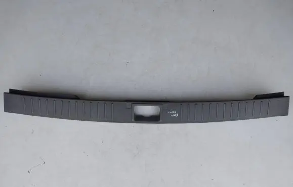 Ford Focus Trunk/boot sill cover protection 4M51N40320A