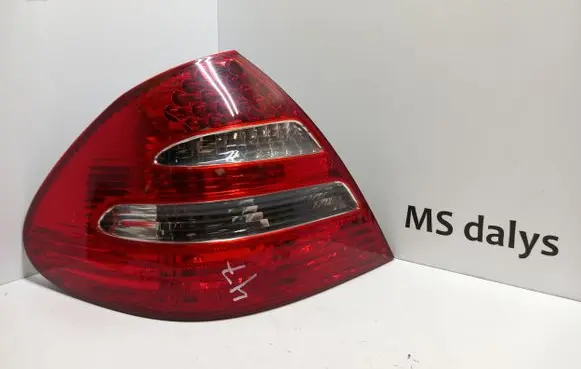Mercedes-Benz E W211 Rear/tail lights A2118200564 2118200564
