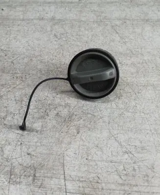 Toyota Corolla Verso E121 Fuel tank filler cap 