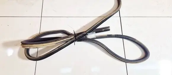 Renault Espace III Rubber seal rear door 