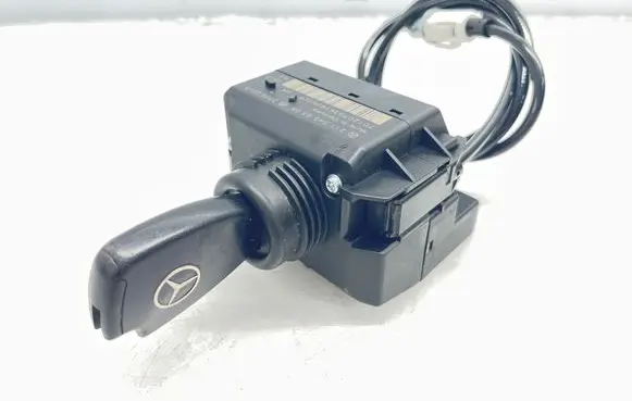 Mercedes-Benz CLS C219 Ignition lock 2115452308
