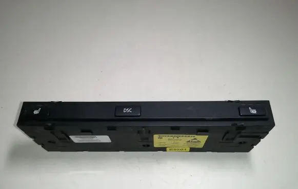BMW 5 E60 E61 Seat heating switch 6944956