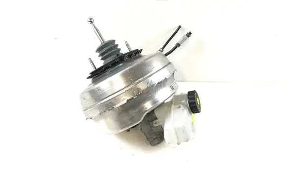 BMW 5 G30 G31 Brake booster 686121503 687118501