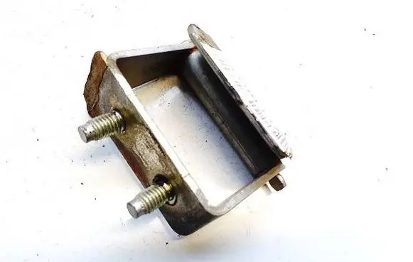 Nissan Primera Tailgate/trunk/boot hinge 