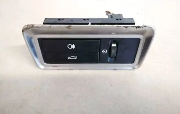 Jaguar XF Fog light switch dx2311654aa