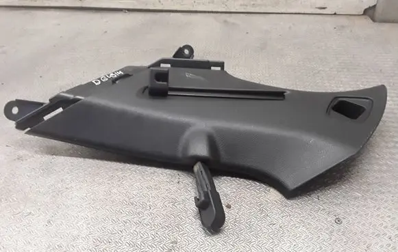 Mazda 6 Parcel shelf load cover mount bracket GS2A68281 K3006
