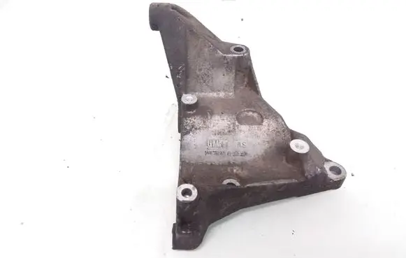 Opel Astra G A/C compressor mount bracket 24459840