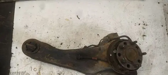 Mitsubishi Lancer X Rear wheel hub spindle/knuckle 
