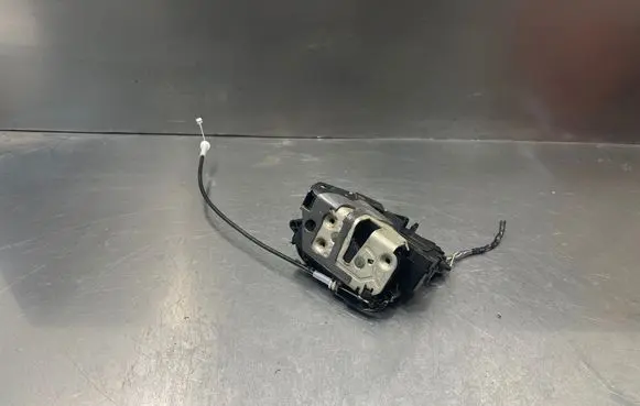 Front door lock