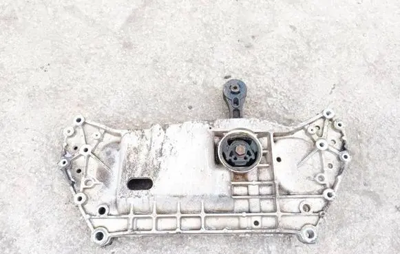 Skoda Octavia Mk2 (1Z) Front subframe