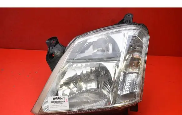 Opel Meriva A Headlight/headlamp 93175364