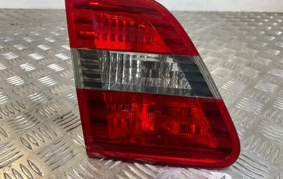 Mercedes-Benz B W245 Tailgate rear/tail lights A1698201564